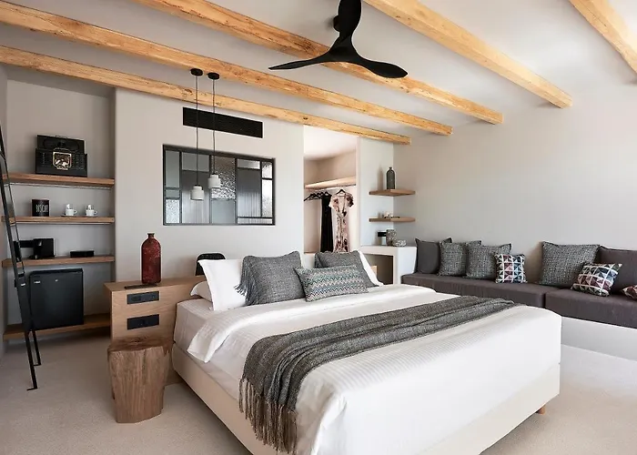 Cave Milos Hotel Adamantas (Milos)